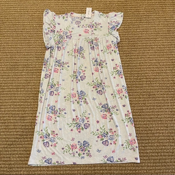 You Say Ruffle Sleeve Sleep Shirt Small NWT - Picture 4 of 9